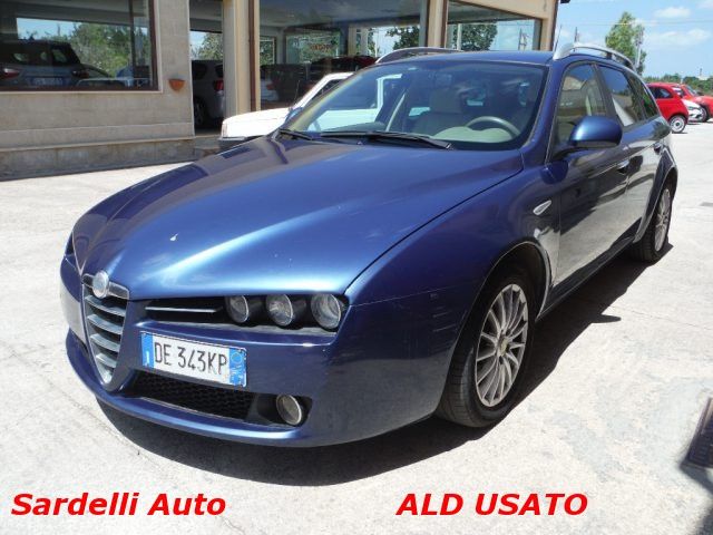 ALFA ROMEO 159 1.9 JTDm Sportwagon Distinctive