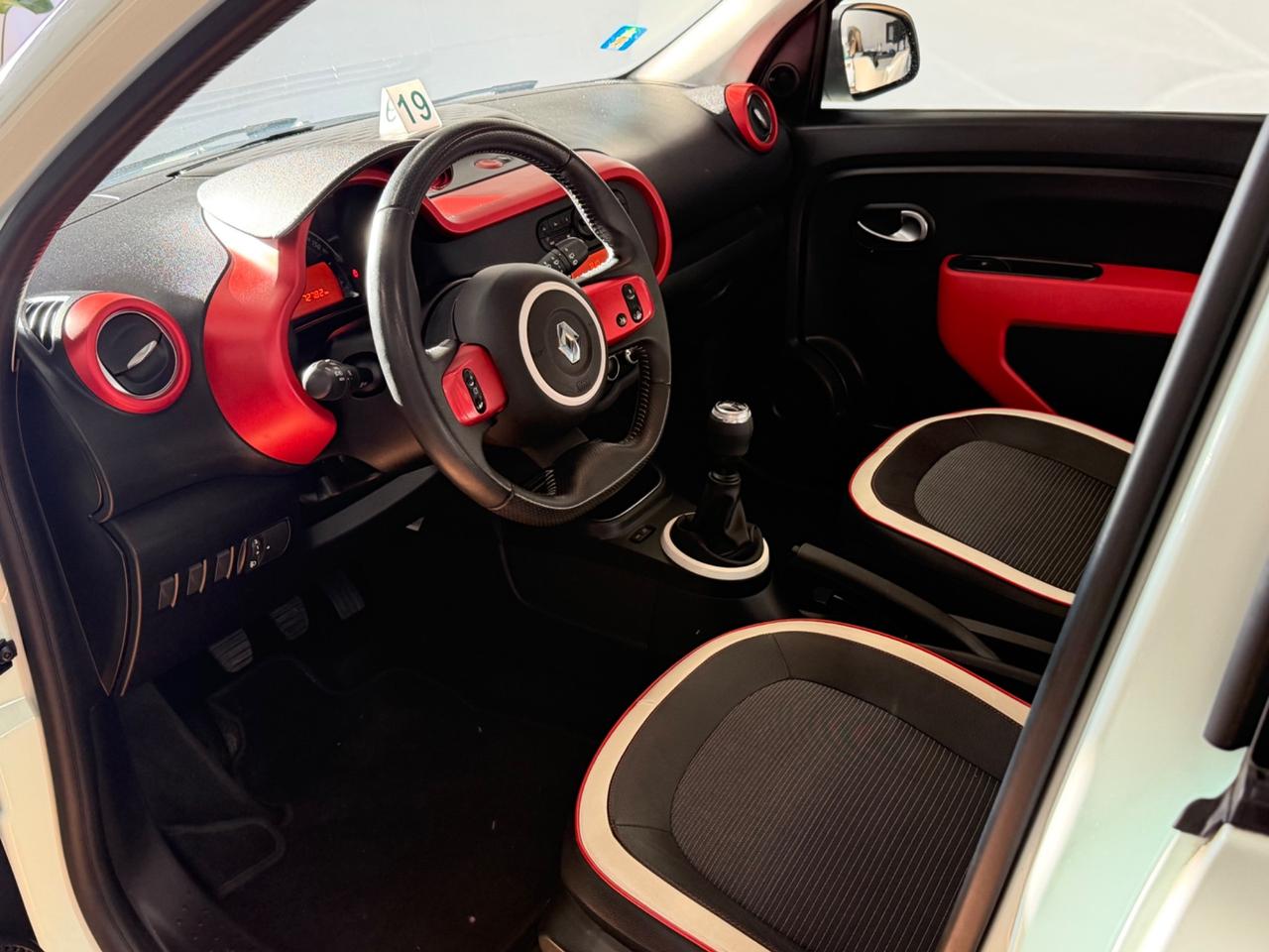 Renault Twingo 1.0 69CV LIMITED LED UNIPRO GARANZIA