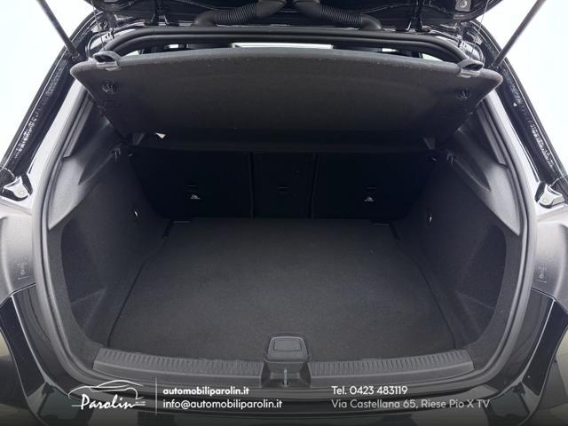 MERCEDES-BENZ A 35 AMG 4Matic Night-Multibeam-LEDambient-Camera360-19''
