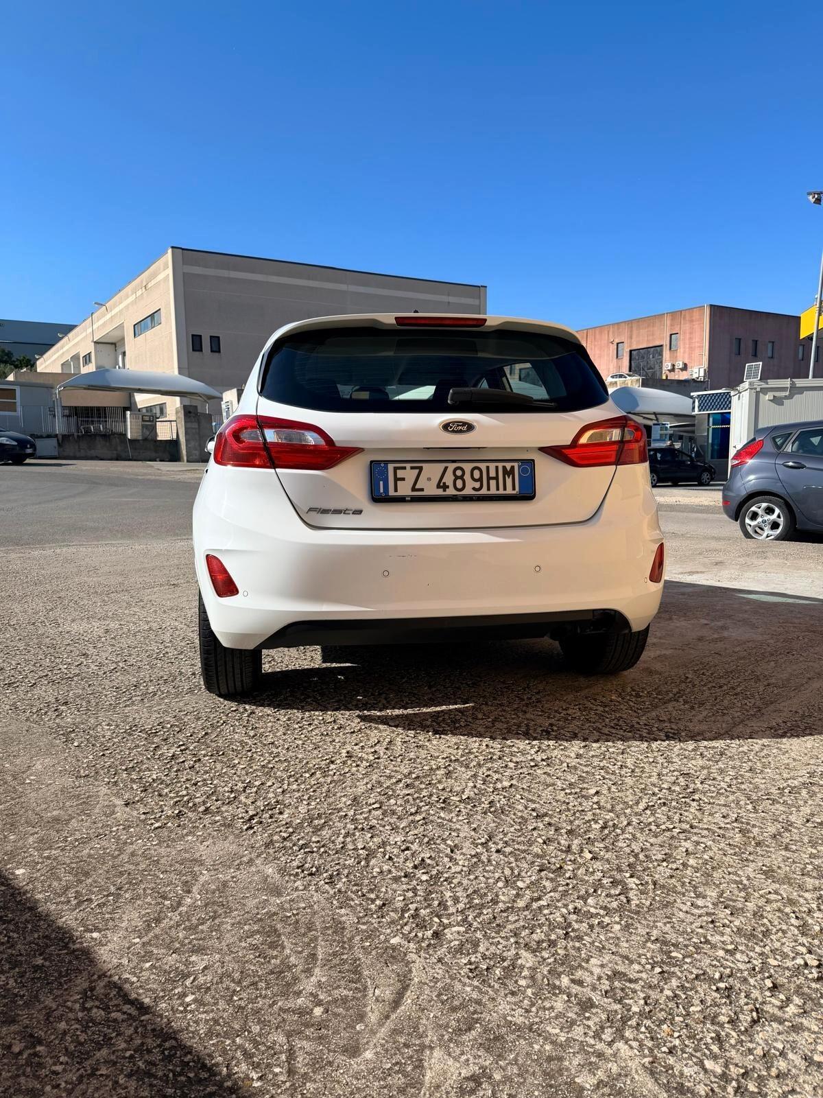 Ford Fiesta 1.5 EcoBlue 5 porte Vignale