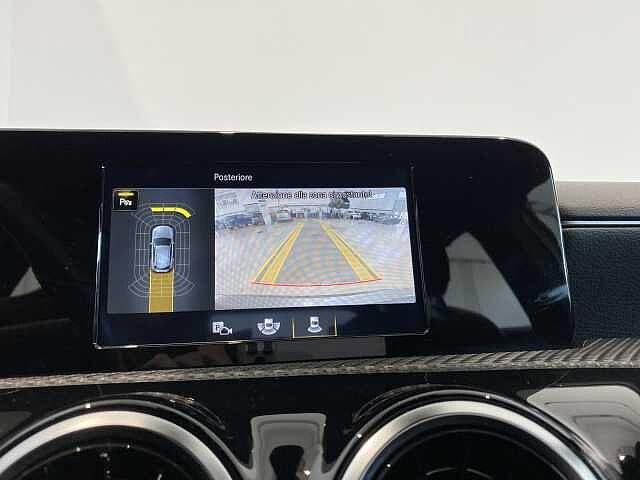Mercedes-Benz A 180 A 180 d Automatic Sport