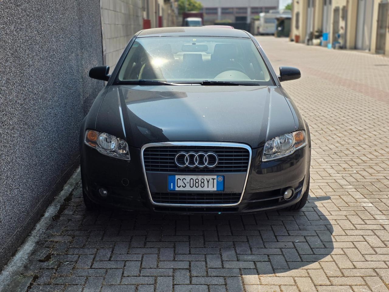 Audi A4 2.0cc; 148.000Km; *PER OP/PROFESS. SETTORE*