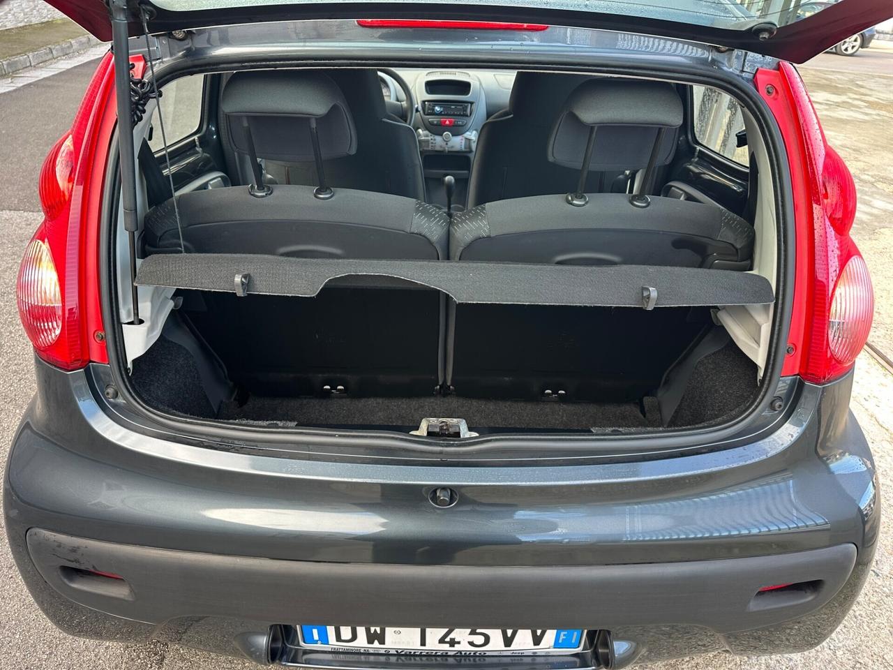 Peugeot 107 1.0 68CV 5p. Sweet Years Km 117.000