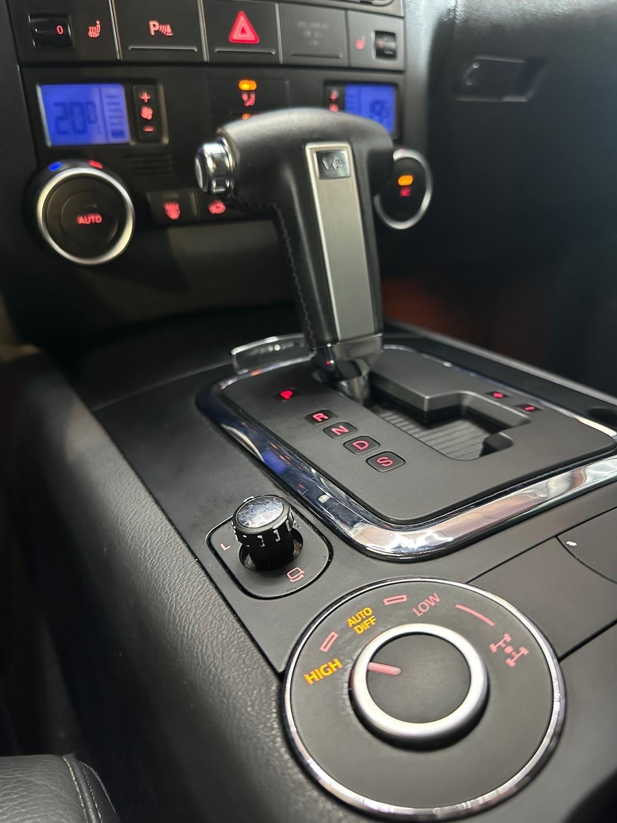 Volkswagen Touareg 3.0 V6 TDI DPF Exclusive