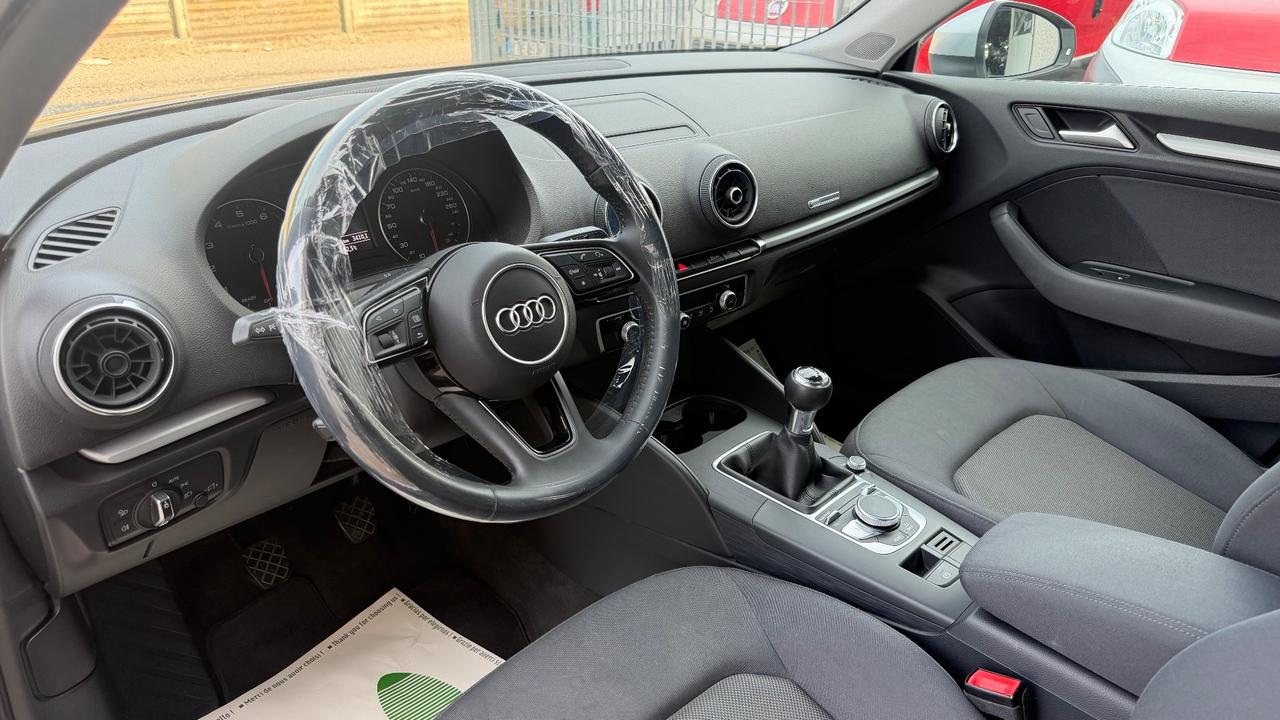 Audi A3 SPB 35 TFSI COD Admired