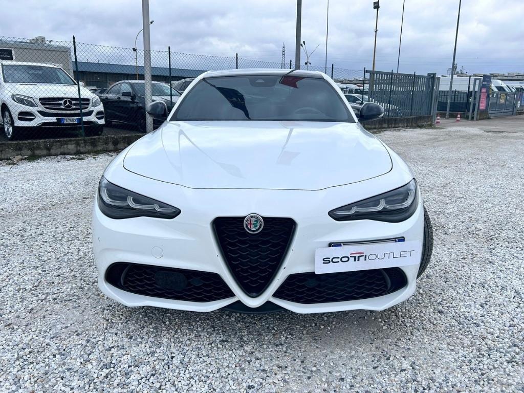ALFA ROMEO Giulia 2023 - Giulia 2.2 t Competizione Q4 210cv auto