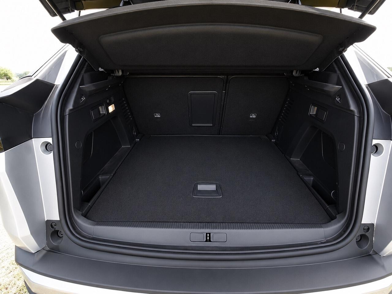 Peugeot 3008 BlueHDi 130 S&S EAT8 Allure
