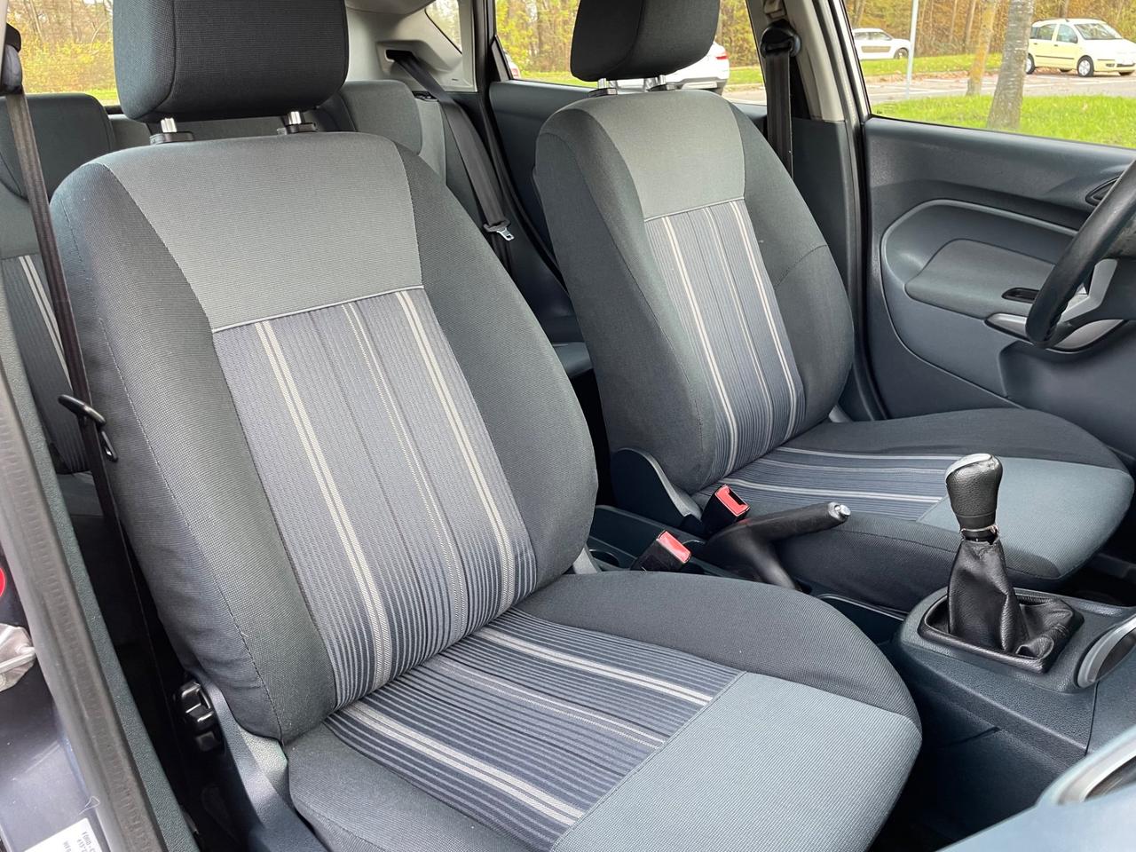 Ford Fiesta 1.4 5 porte Bz.- GPL Titanium*Neo patentati *