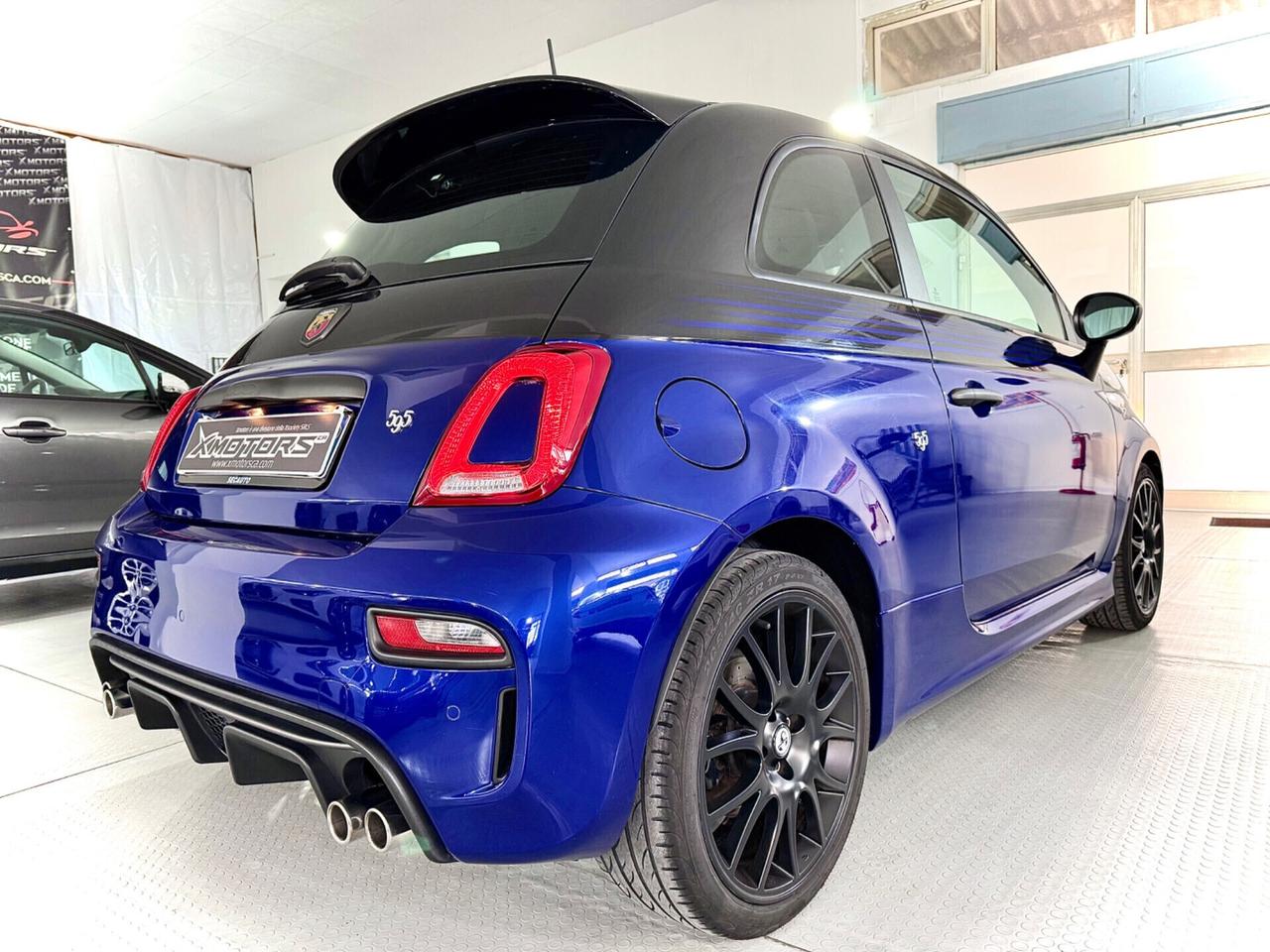 Abarth 595 1.4 Turbo T-Jet 165 CV Monster Energy Yamaha