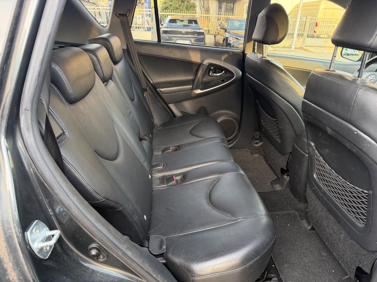 TOYOTA RAV4 2.2 177CV 4X4 PELLE GANCIO TRAINO