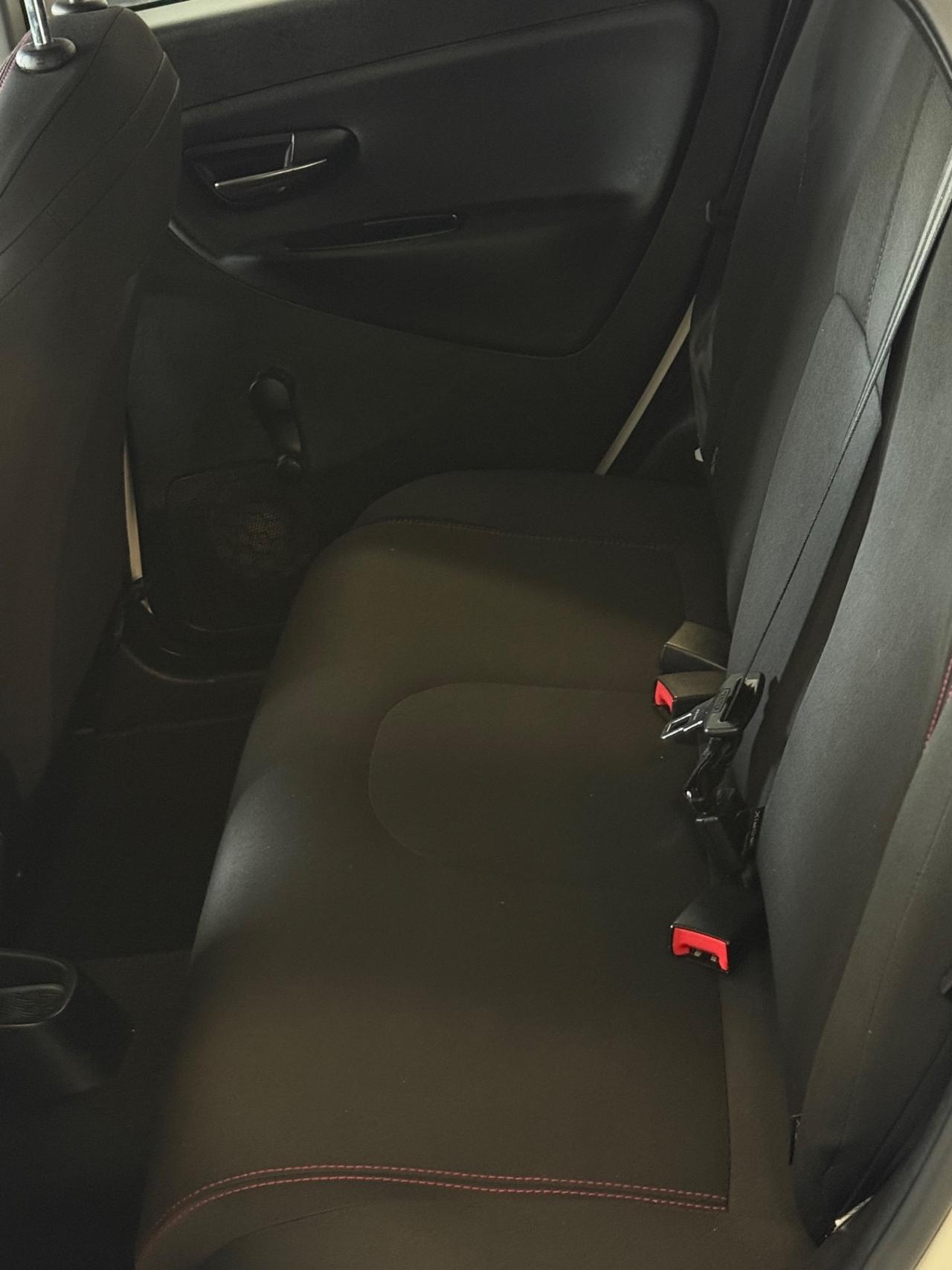 Lancia Ypsilon 1.2 69 CV 5 porte GPL Ecochic Gold