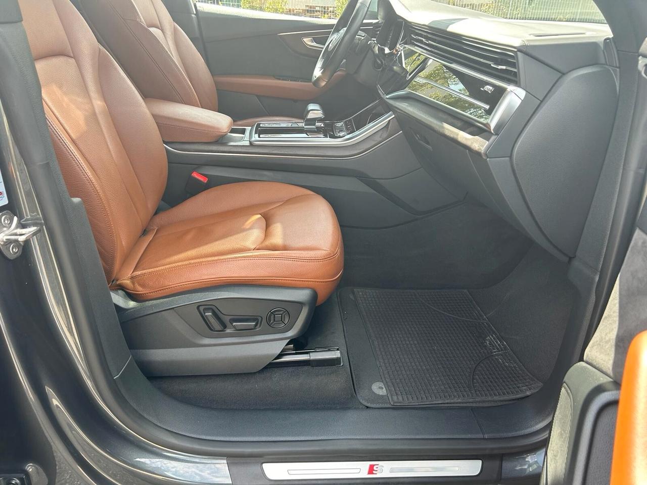 Audi Q8 50 Tdi 286 cv Quattro S Line Tetto