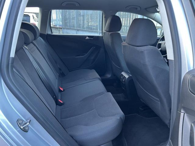 VOLKSWAGEN Passat Variant 2.0 16V FSI *TAGLIANDI VW* *UNIPRO* *FINANZIABILE*