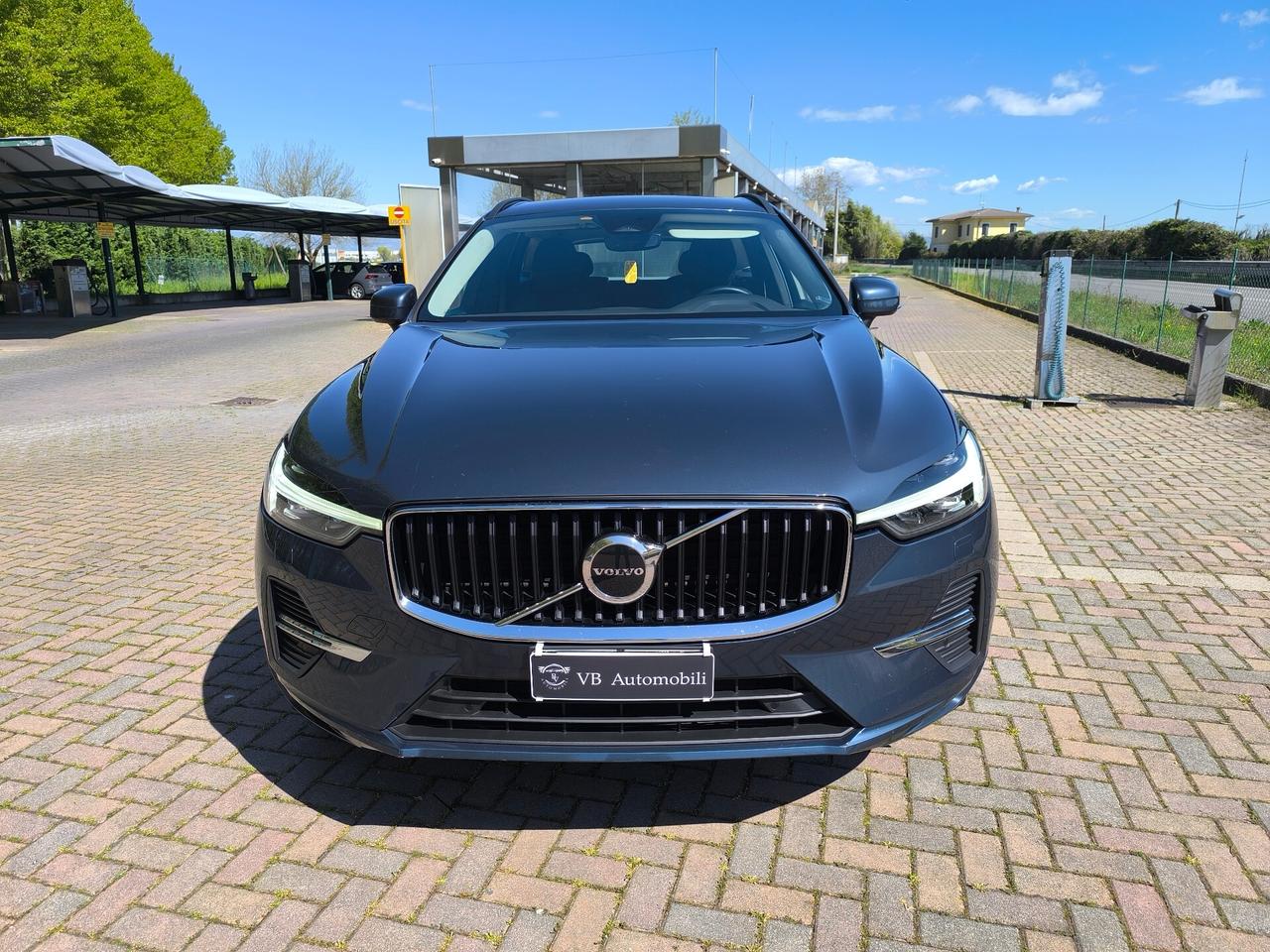 Volvo XC 60 XC60 B4 (d) AWD Geartronic Momentum Pro