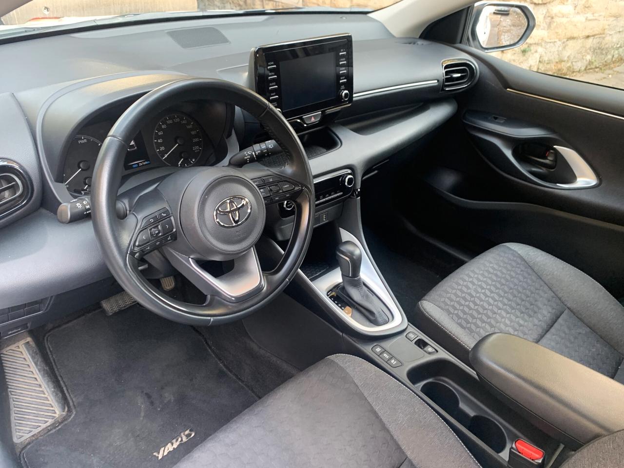 Yaris 1.5 Hybrid ACTIVE 12/2022 AZIENDALE KM26100