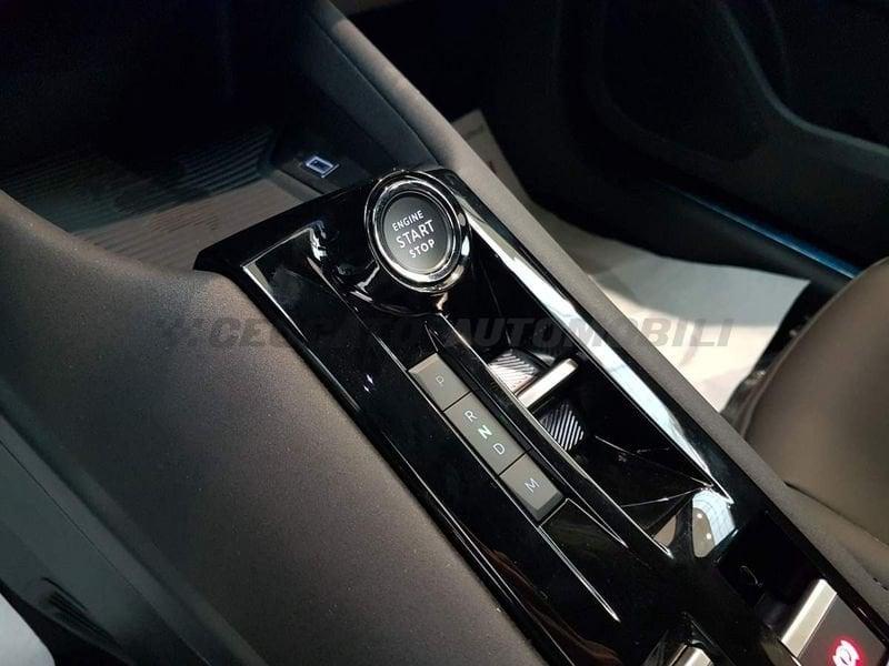 Alfa Romeo Junior Junior 1.2 ibrida Speciale 136cv edct6