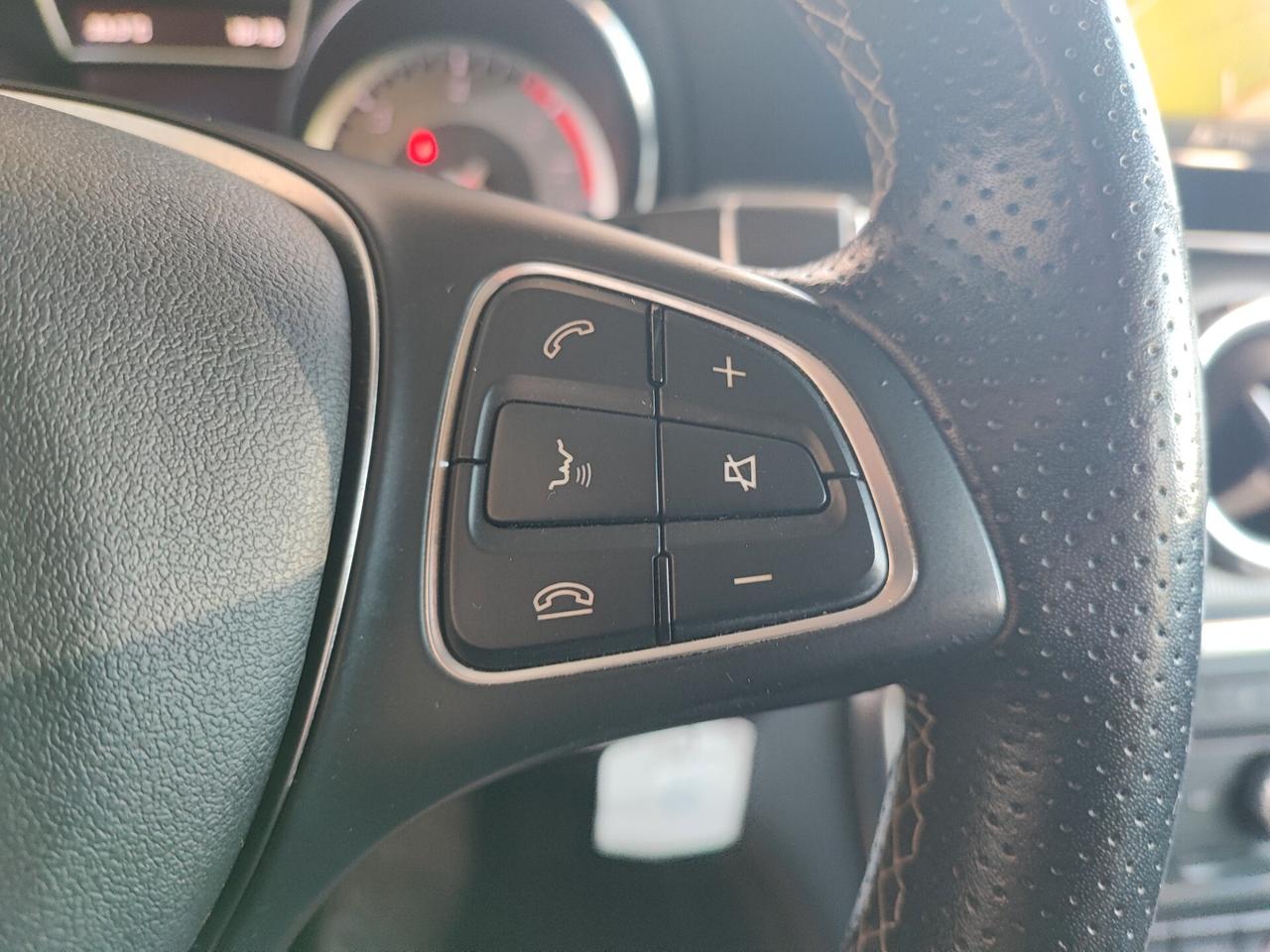 Mercedes-benz GLA 220 d Automatic 4Matic Premium