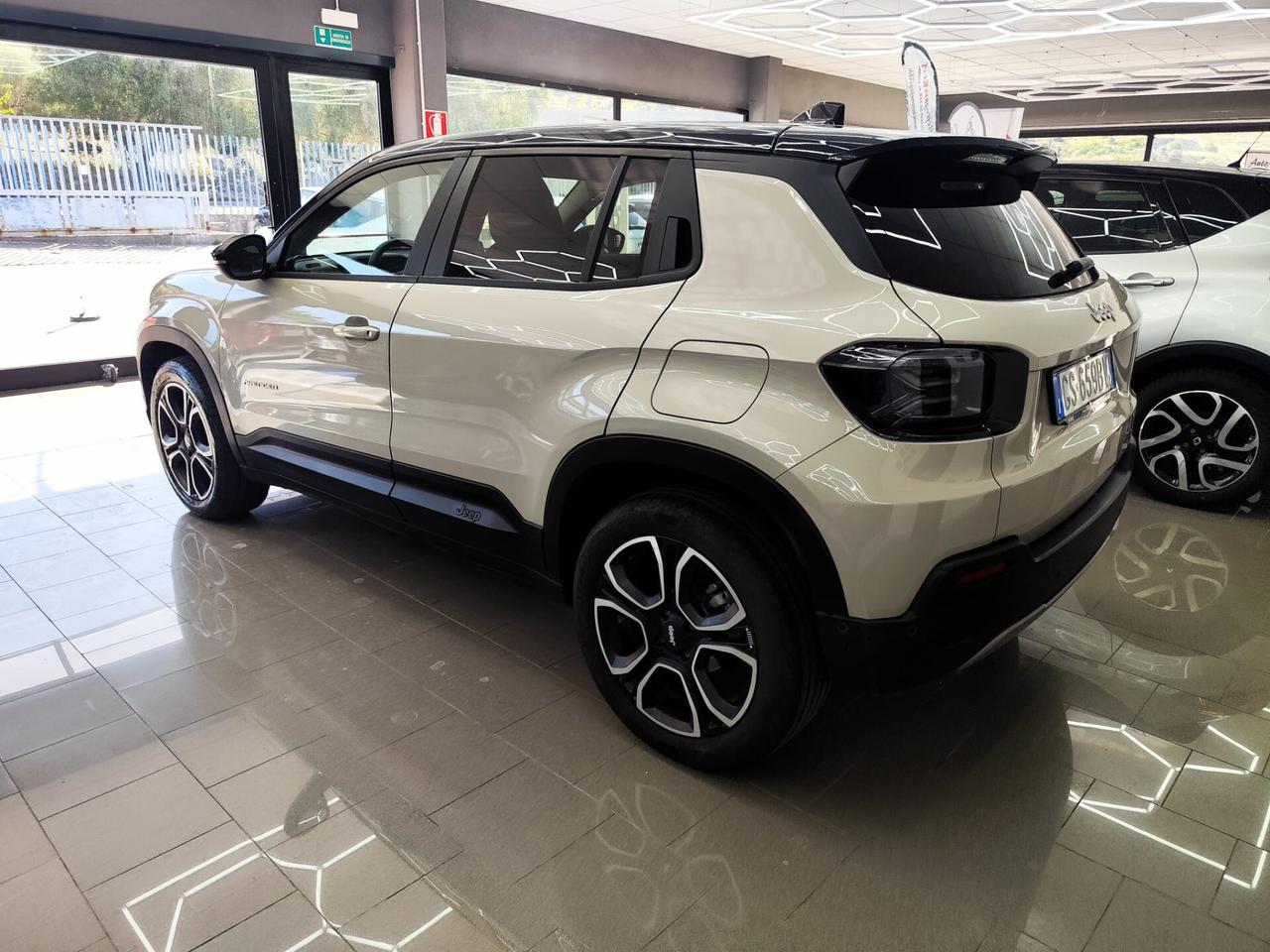 Jeep Avenger 1.2 Turbo 100 CV Summit