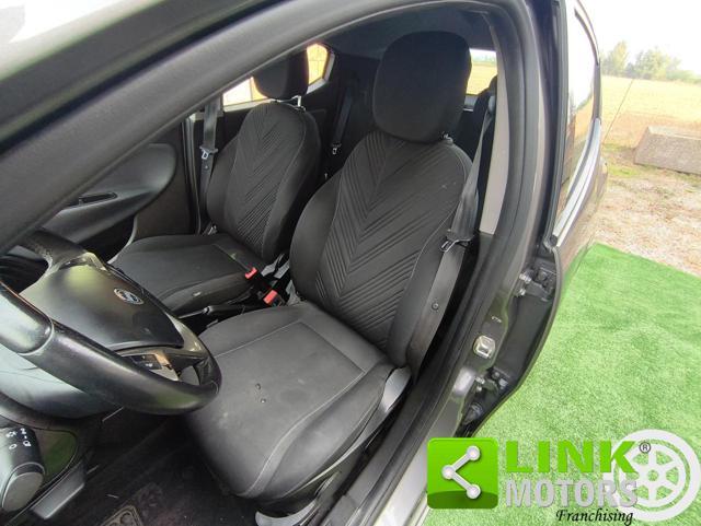 LANCIA Ypsilon ECO CHIC GOLD