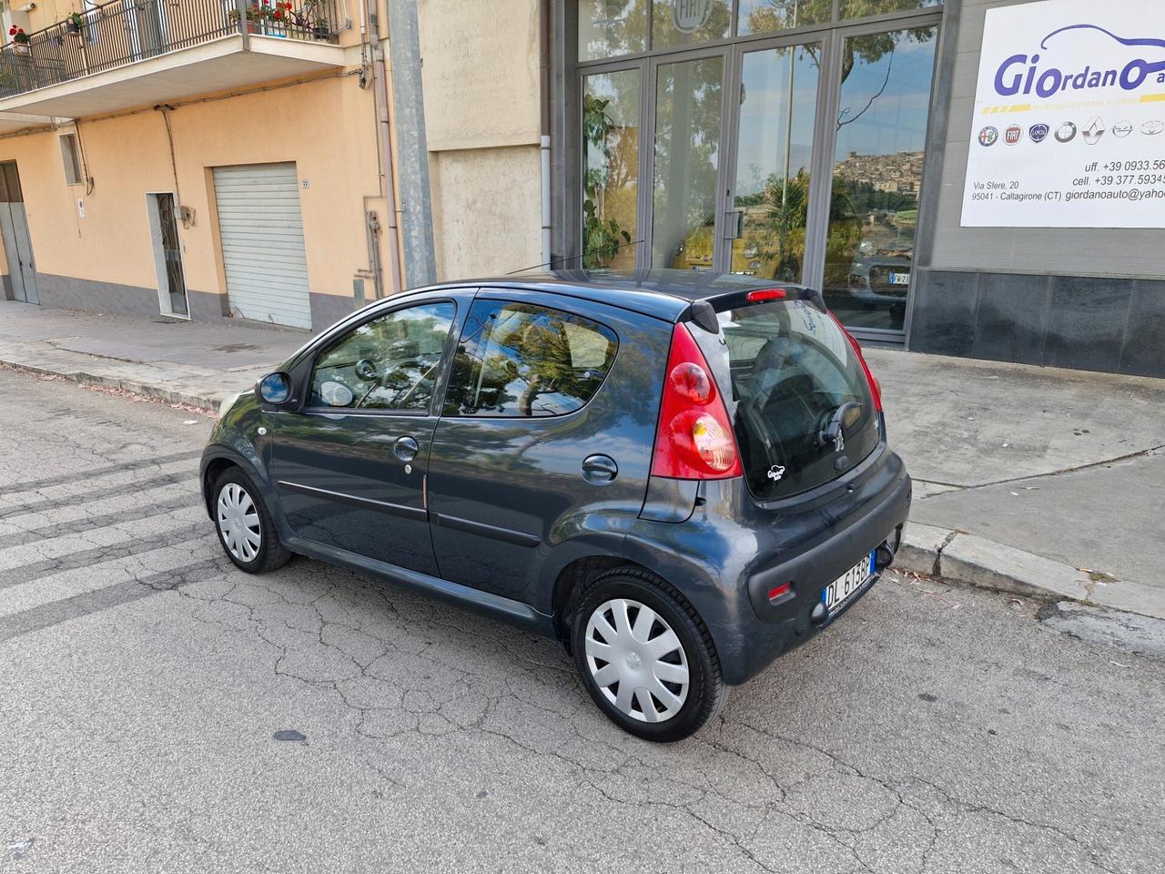 Peugeot 107 1.4 HDi 5p. Sweet Years
