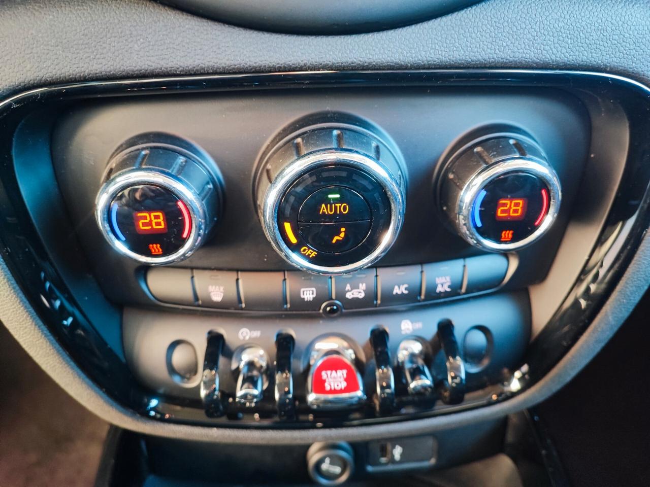 Mini One Clubman 1.5 D Boost