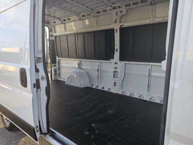 FIAT Ducato 35 2.3 MJT 140CV PLM-SL-TM Furgone