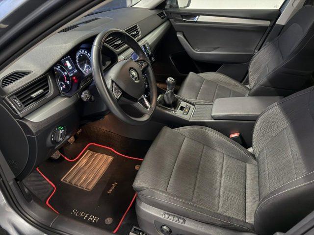 SKODA Superb 1.6 TDI Wagon Executive