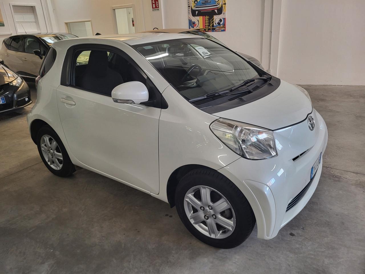 Toyota iQ 1.0 Multidrive Versione Lancio PREZZO REALE!! AUTOMATICA!!GARANZIA 12 MESI!!