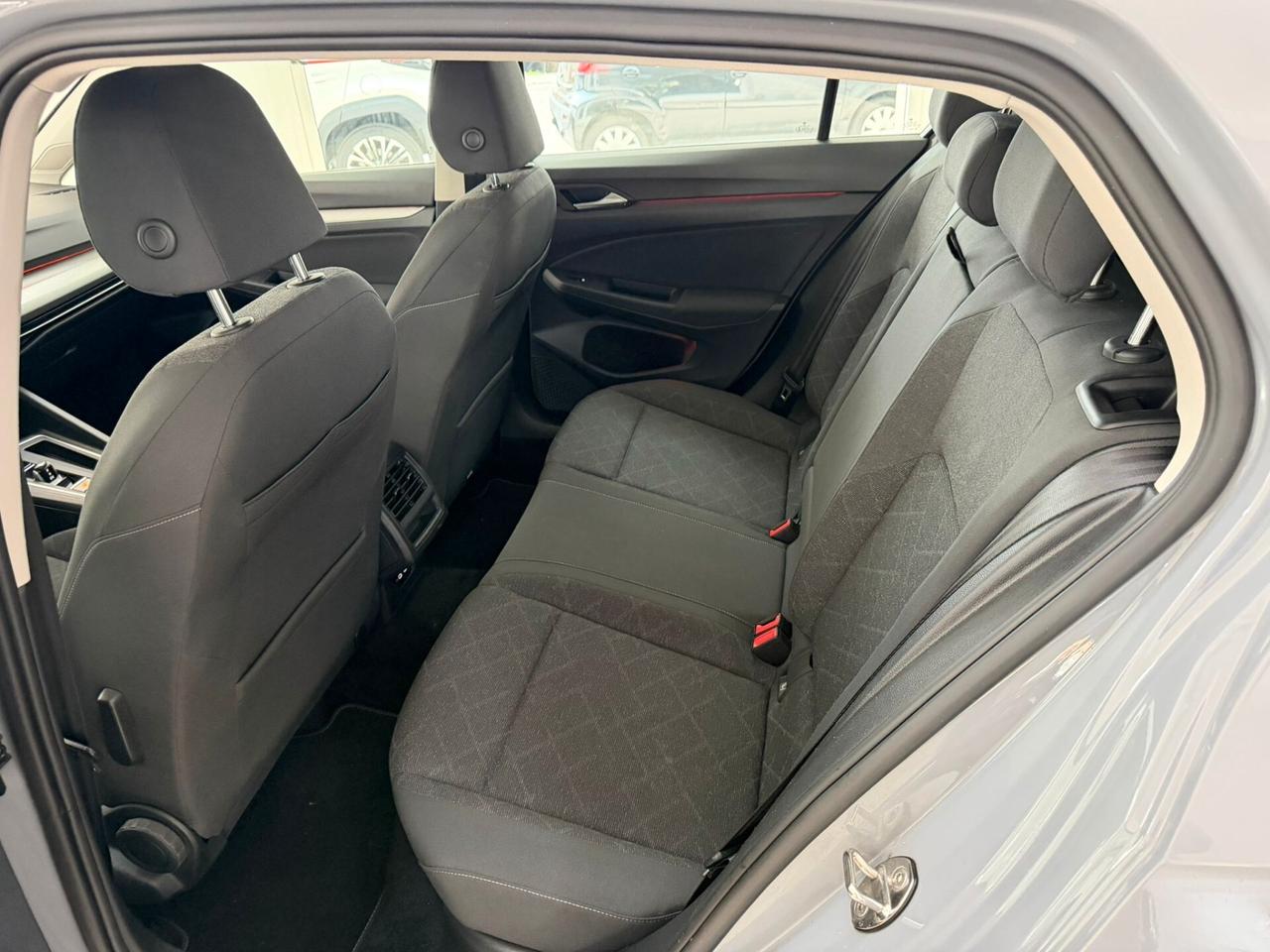Volkswagen Golf 2.0 TDI 150 CV DSG SCR Style