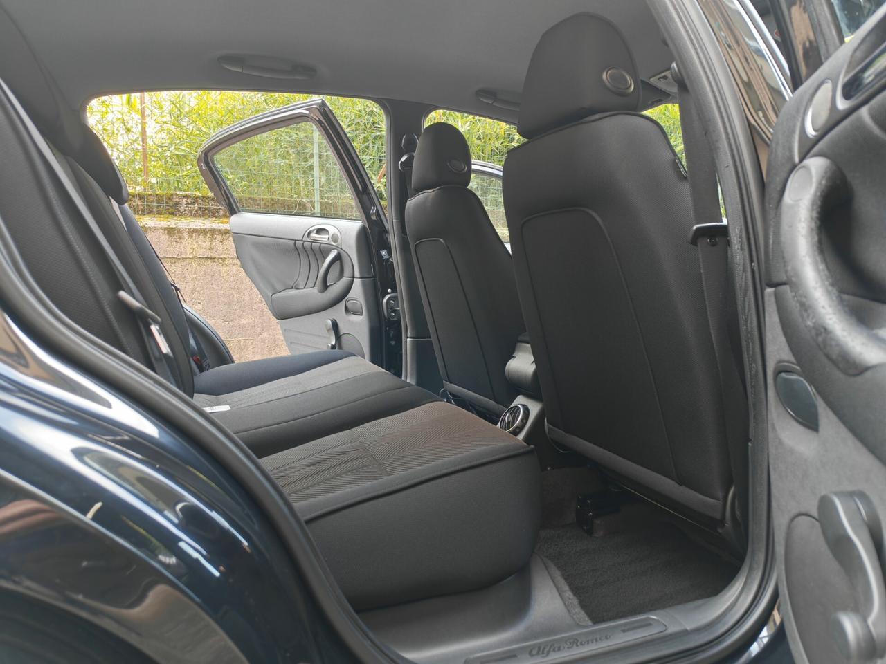 Alfa Romeo 147 1.6 BENZINA 120cv / 71.000km / Unipro