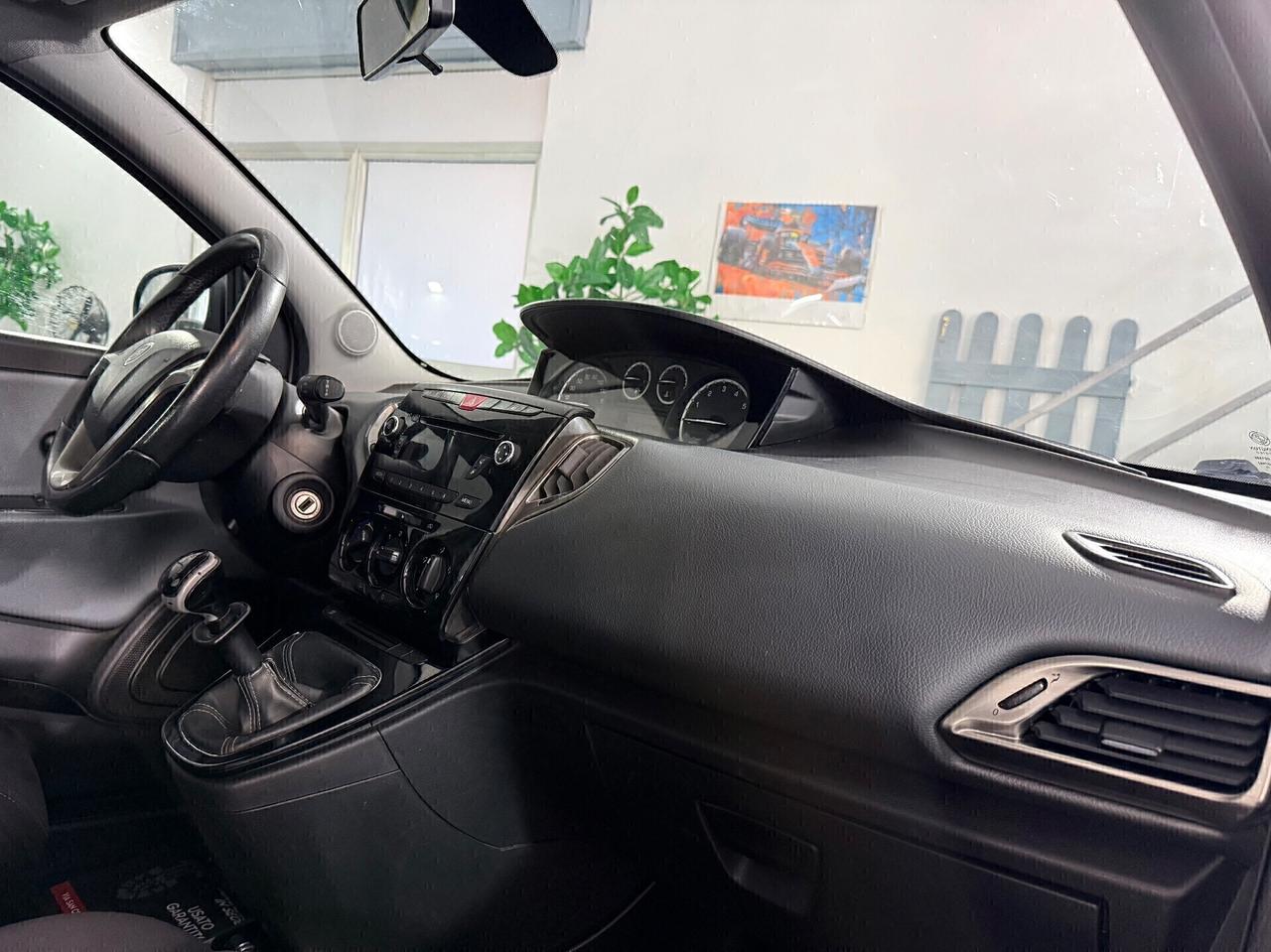 Lancia Ypsilon 1.2 69cv 5p.