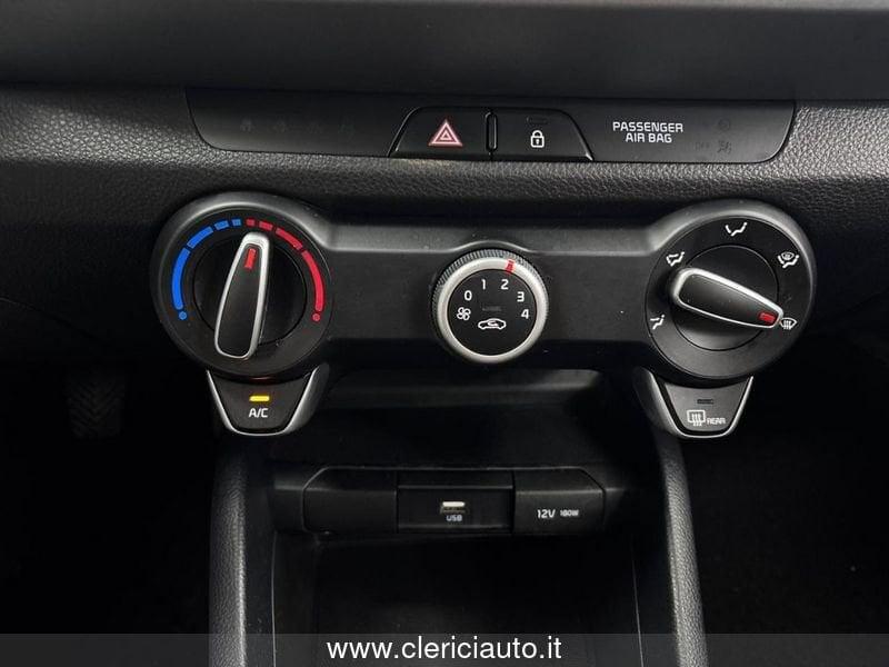 KIA Stonic 1.0 T-GDi 100 CV MHEV iMT Style
