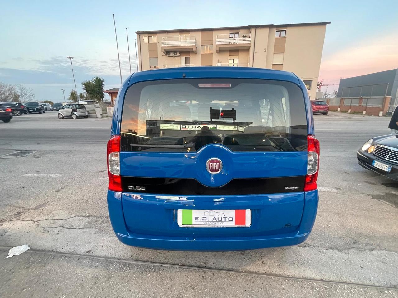 Fiat Qubo 1.3 MJT 75 CV Trekking
