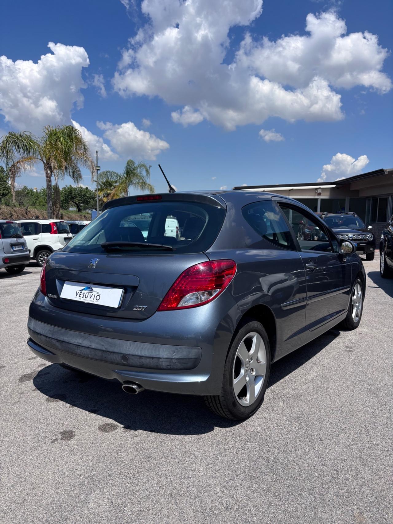 Peugeot 207 1.6 8V HDi 93CV 3p. Active