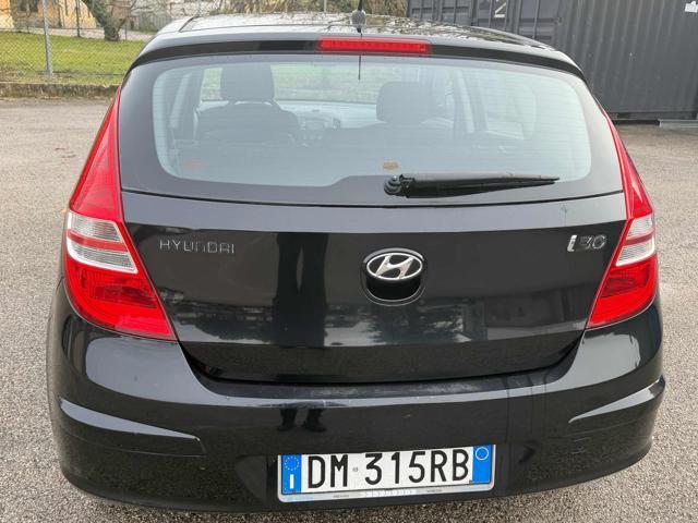 HYUNDAI i30 1.4 16V 109CV 5p.senza nessun lavoro da fare