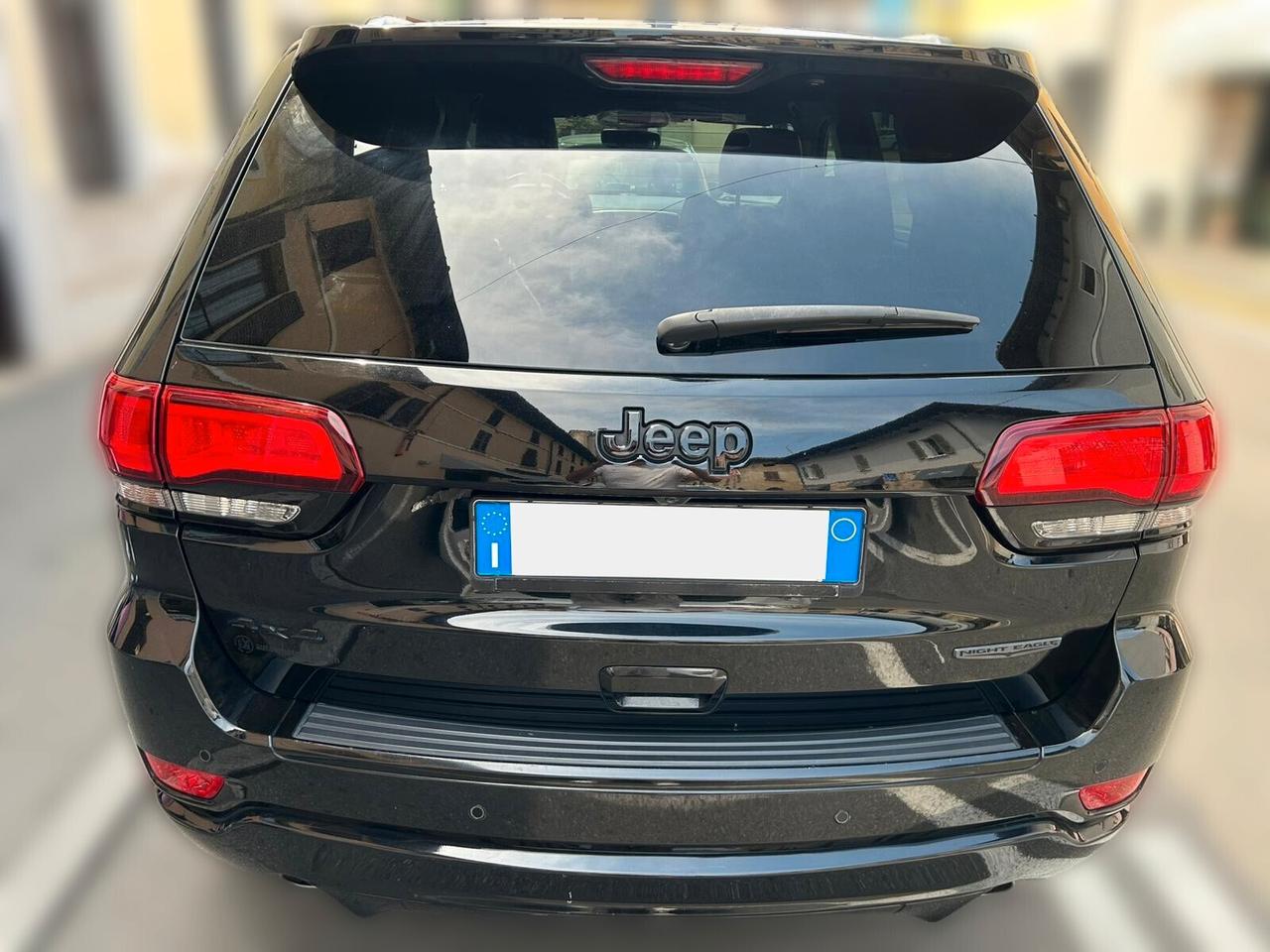 Jeep Grand Cherokee 3.0 crd V6 Night Eagle