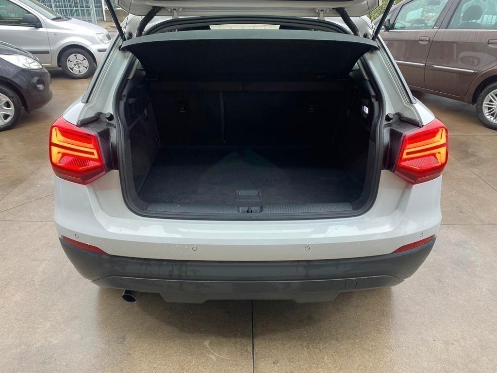 Audi Q2 1.6 TDI S tronic Business