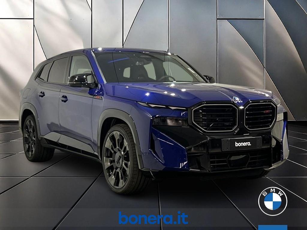 BMW XM 4.4 Label Steptronic