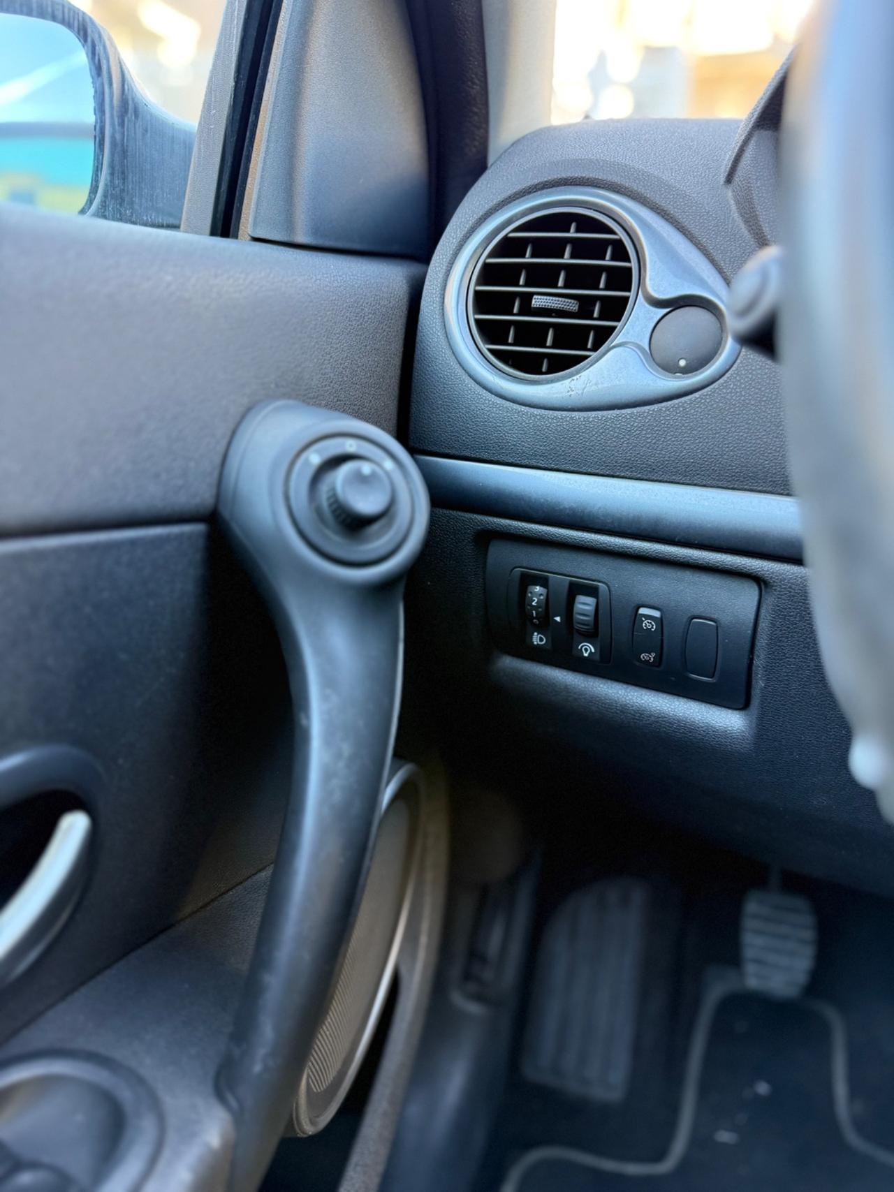 Renault Clio 1.5 dCi 85CV 5 porte Dynamique