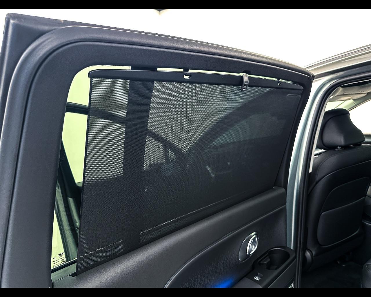 HYUNDAI IONIQ9 110 KWH 4WD CALLIGRAPHY 6PPERF+DM