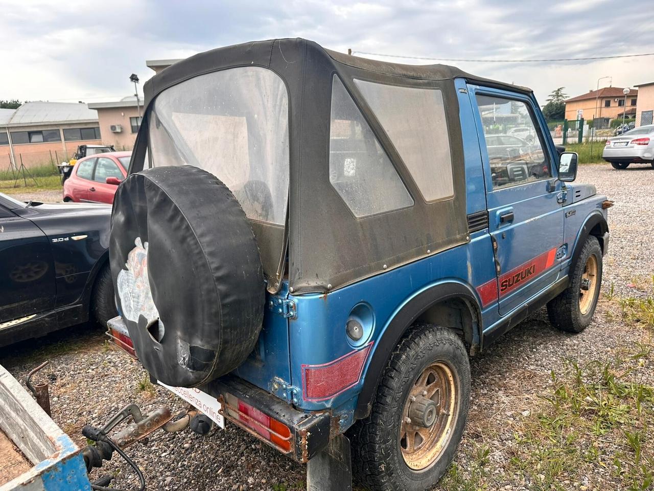 Suzuki SJ 410 SJ410 Cabriolet De Luxe