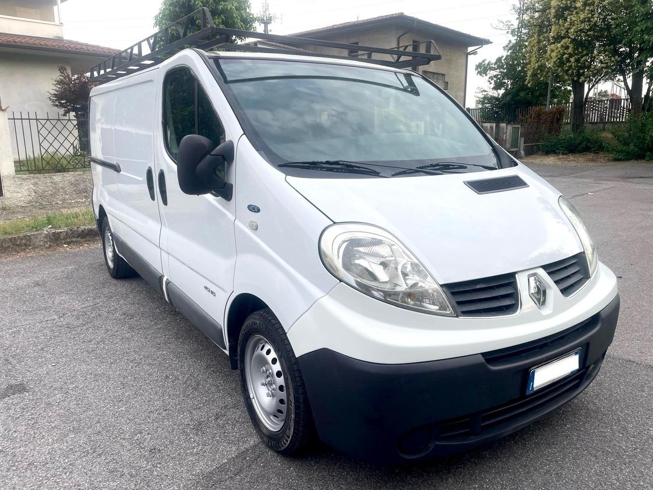 Renault Trafic T27 2.0 Diesel 2009