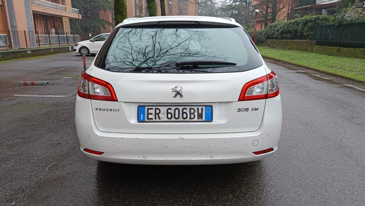 Peugeot 508 1.6 e-HDi 115CV S&S SW Ciel Business