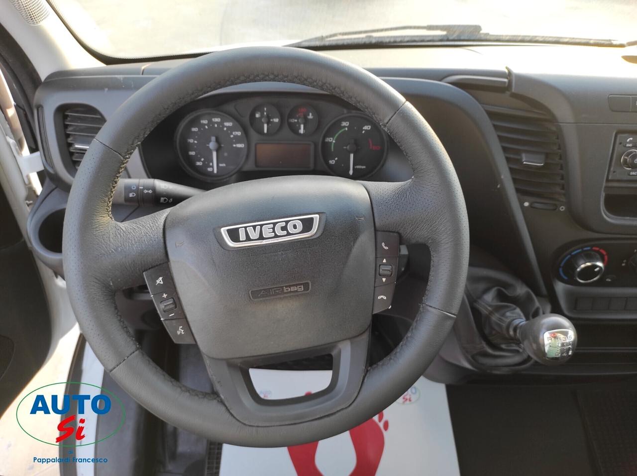 Iveco Daily 35C11 2.3D CASSONATO DOPPIA CABINA 7 POSTI