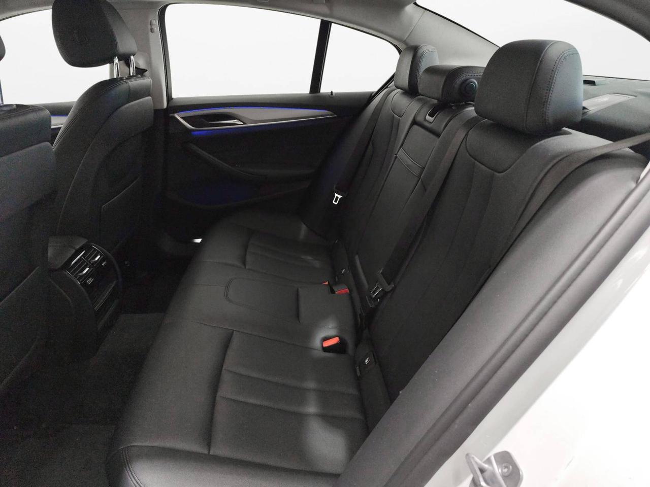 BMW Serie 5 530e Berlina Business