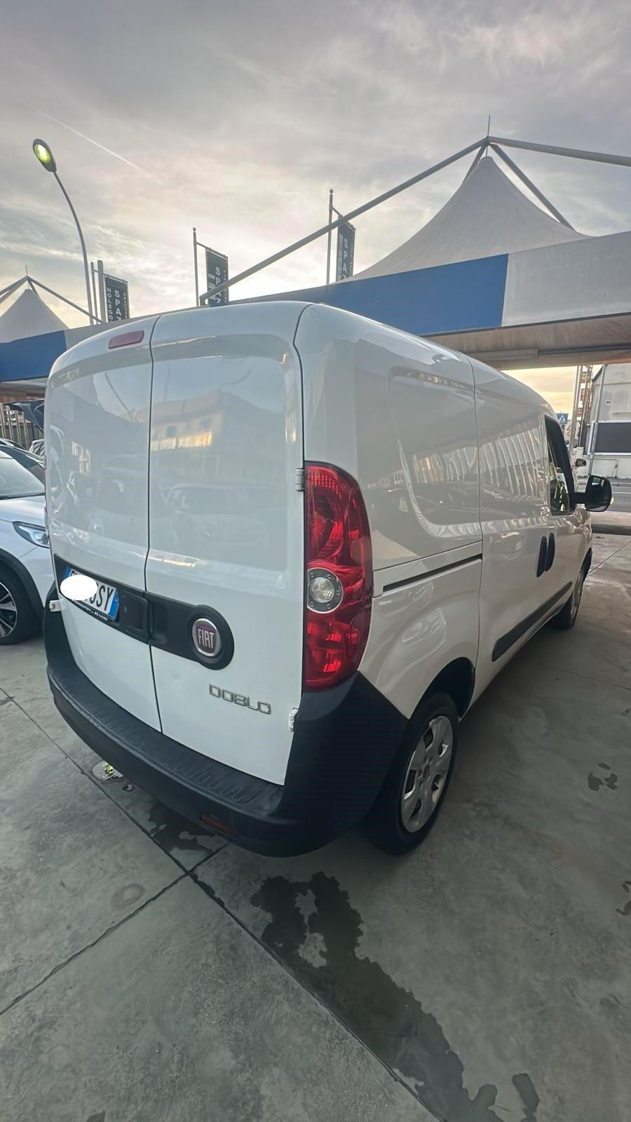 FIAT DOBLO' PORTELLONE LATERALE 1,6 MJ 12/2012