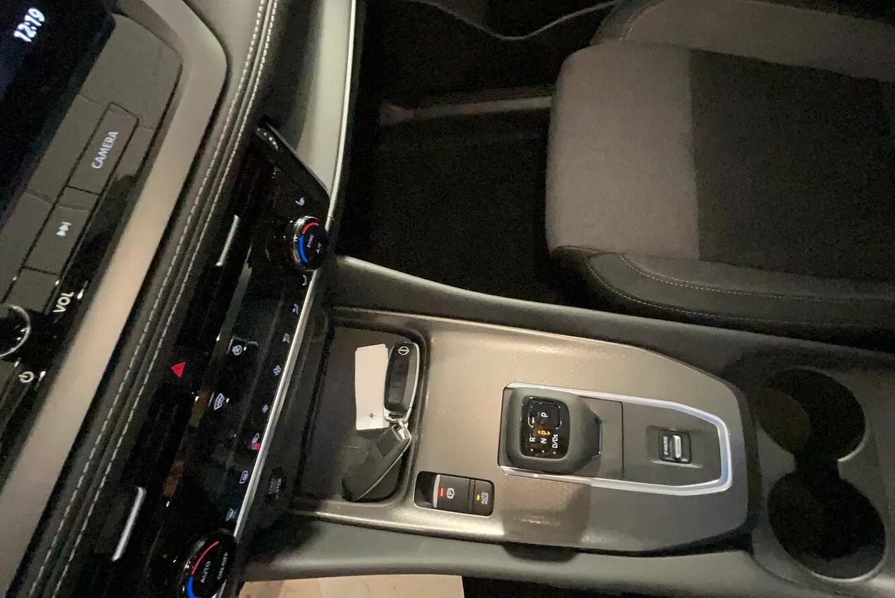 Nissan Qashqai MHEV 140 CV N-Connecta