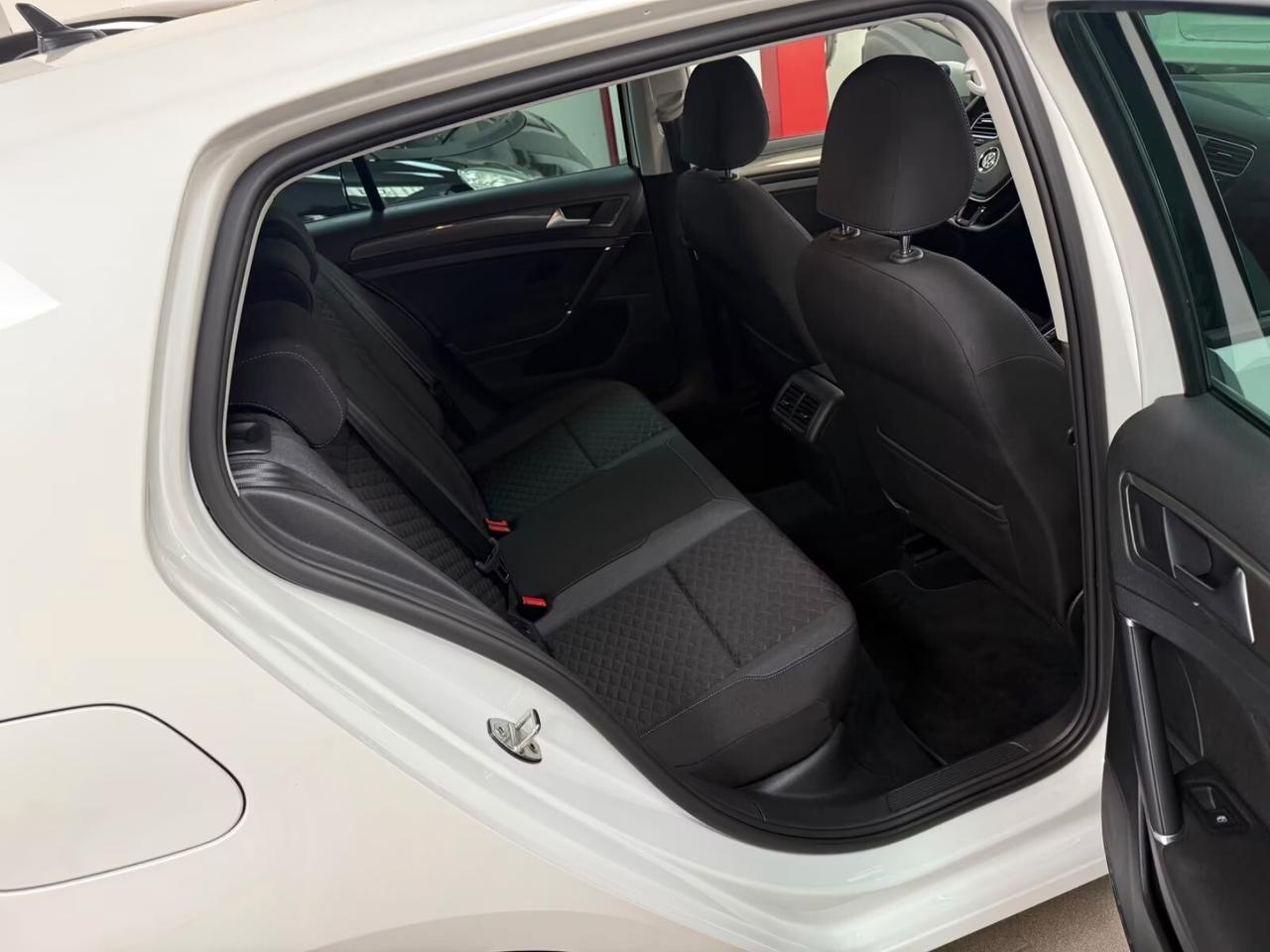 Volkswagen Golf 1.4 TSI 125 CV 5p. Highline BlueMotion Technology