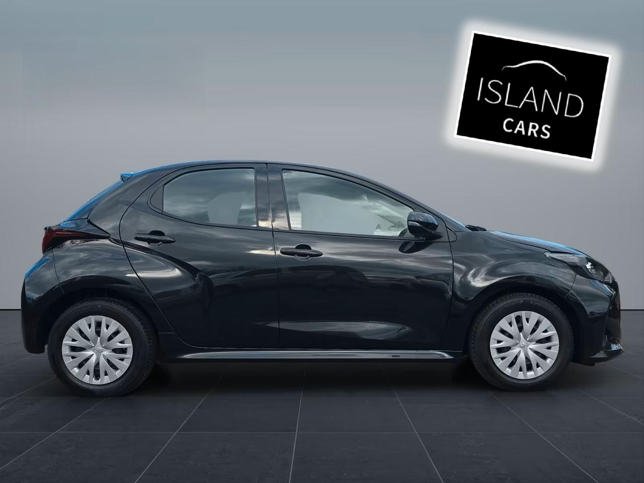 Toyota Yaris 1.0 5 porte