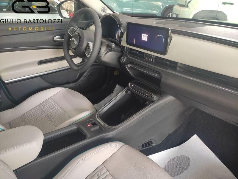 FIAT 600 1.2 Hybrid 145cv La Prima